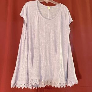 Light purple tunic top size s/m